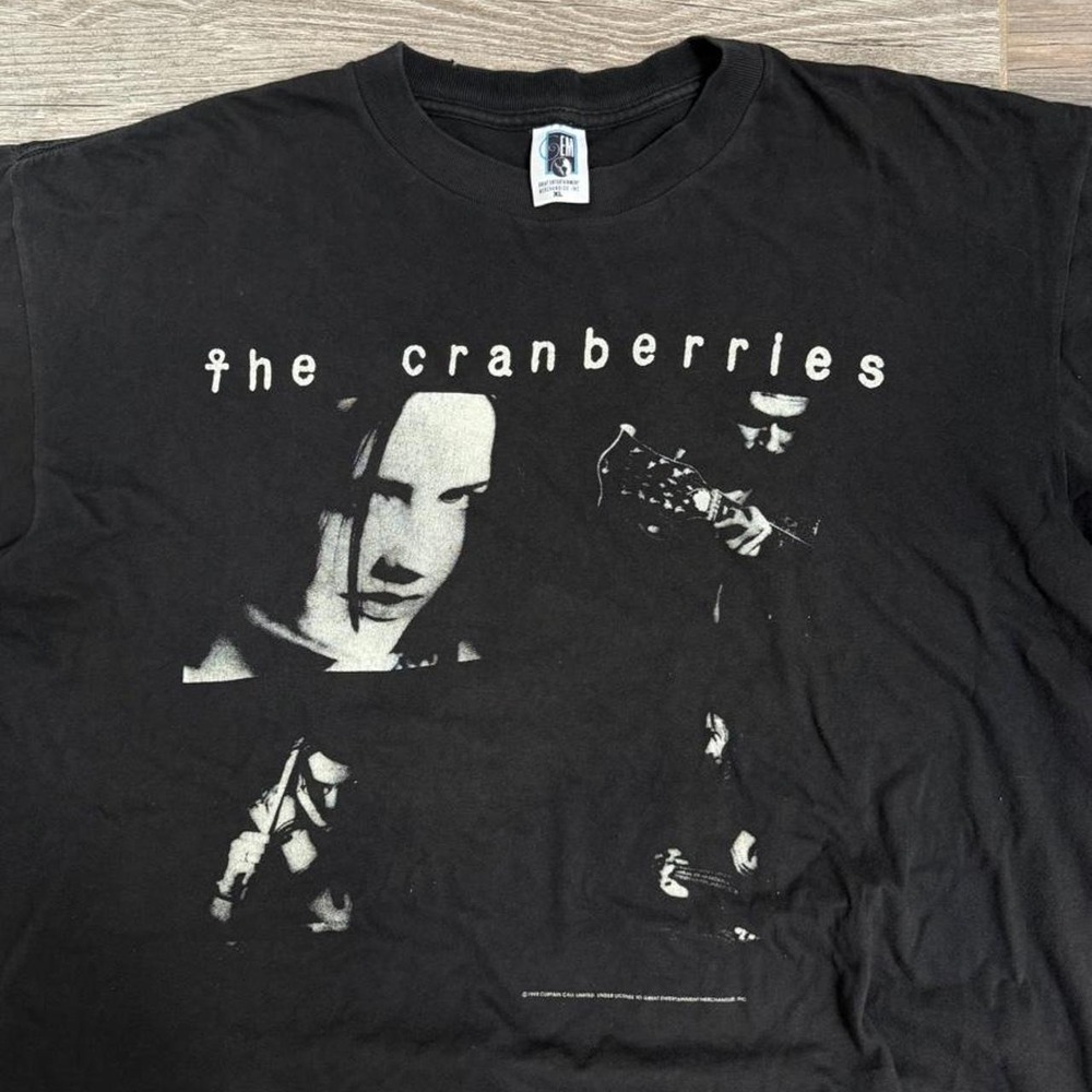 Vintage 1993 The Cranberries Everyone Else Is Doing It, why can't we? Debut band